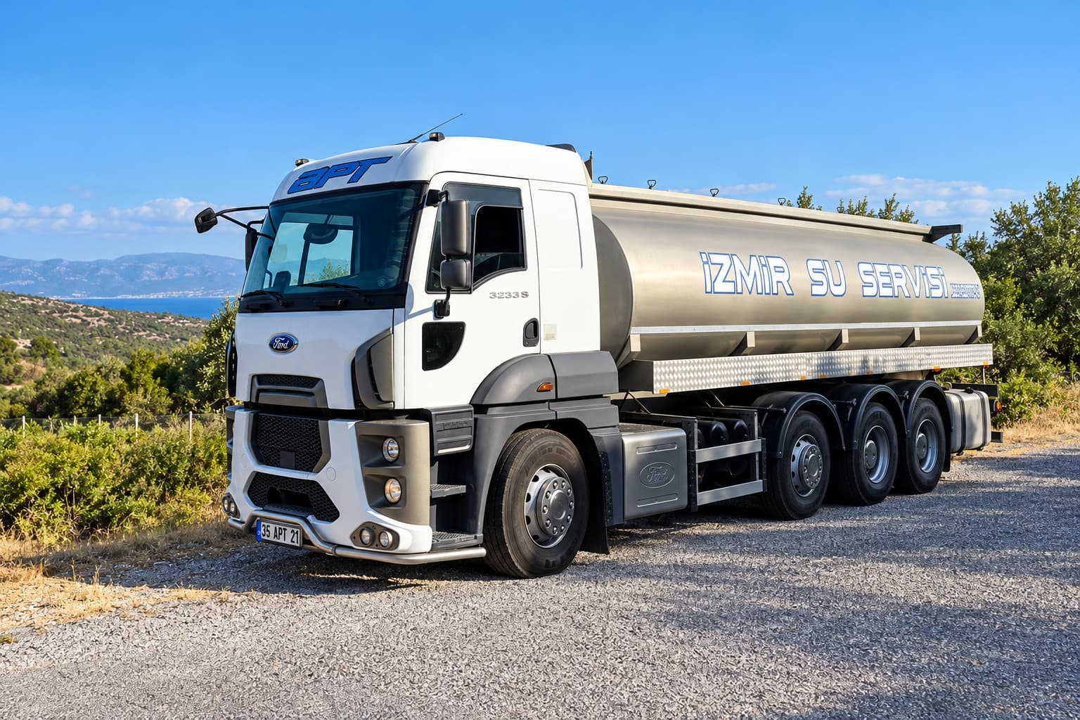 Tankerle su taşımacılığı